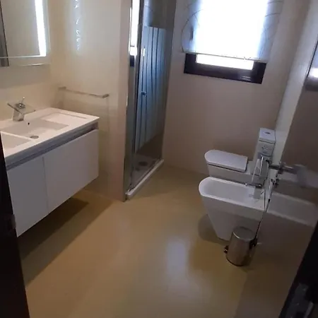 Holiday home De Lujo Con Jardin, Piscina Y Aparcamiento Todo Privado. *