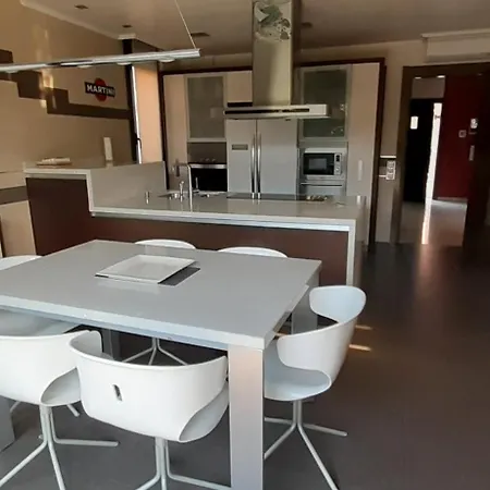 De Lujo Con Jardin, Piscina Y Aparcamiento Todo Privado. * Salou
