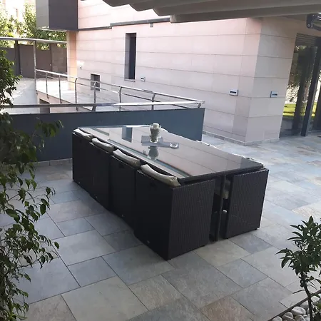 De Lujo Con Jardin, Piscina Y Aparcamiento Todo Privado. * Salou